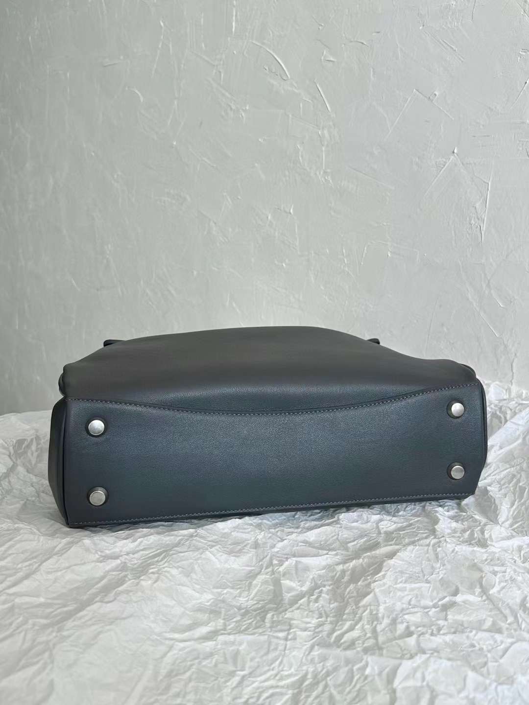 Balenciaga Rodeo Bag view 8