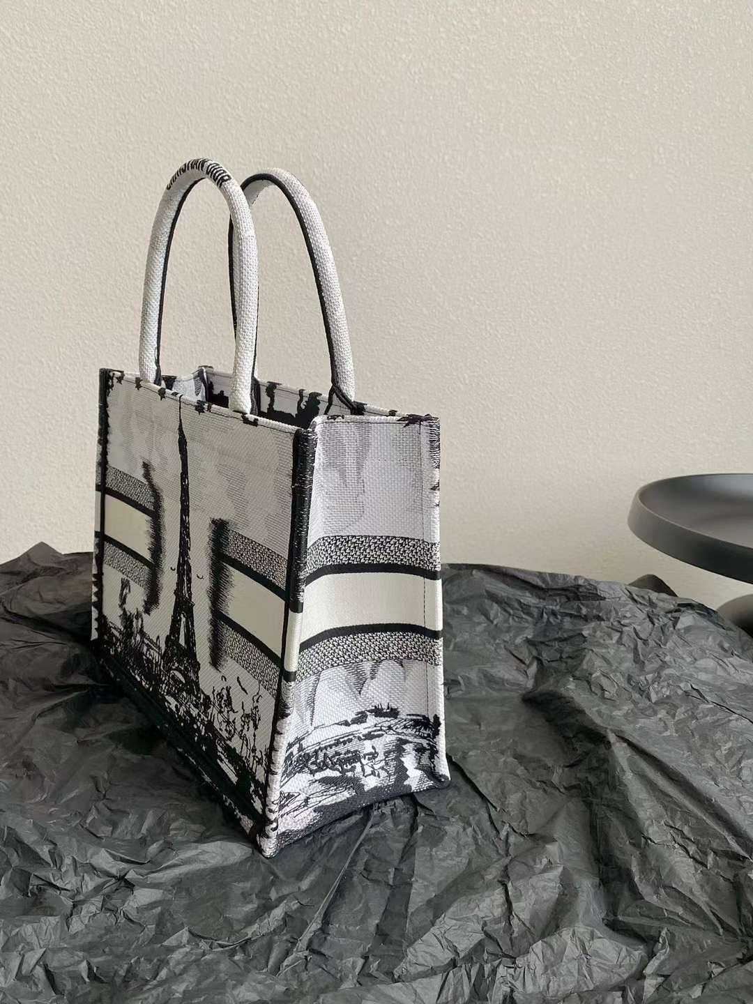 Dior Cd Book Tote Bag view 3