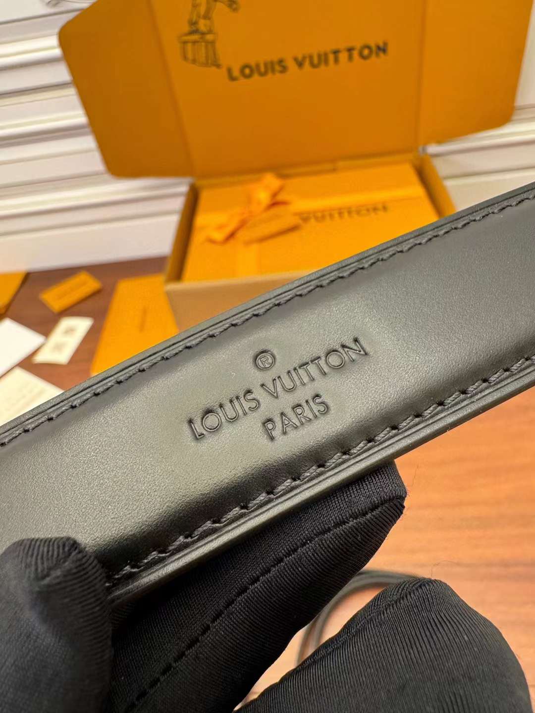 Louis Vuitton M47139 Side Trunk PM view 3