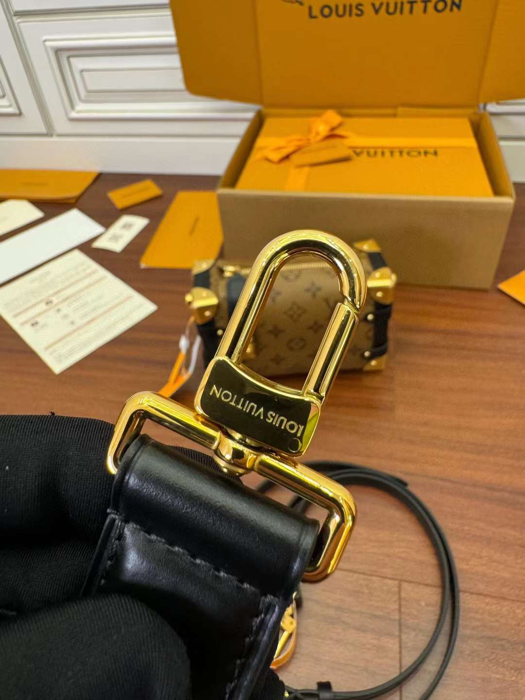 Louis Vuitton M47139 Side Trunk PM view 5