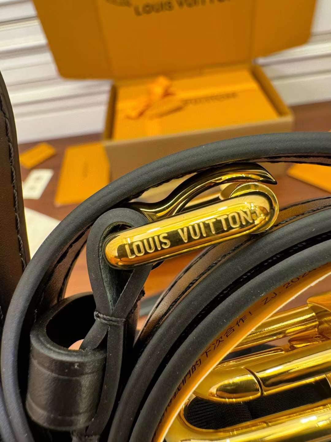 Louis Vuitton M47139 Side Trunk PM view 6