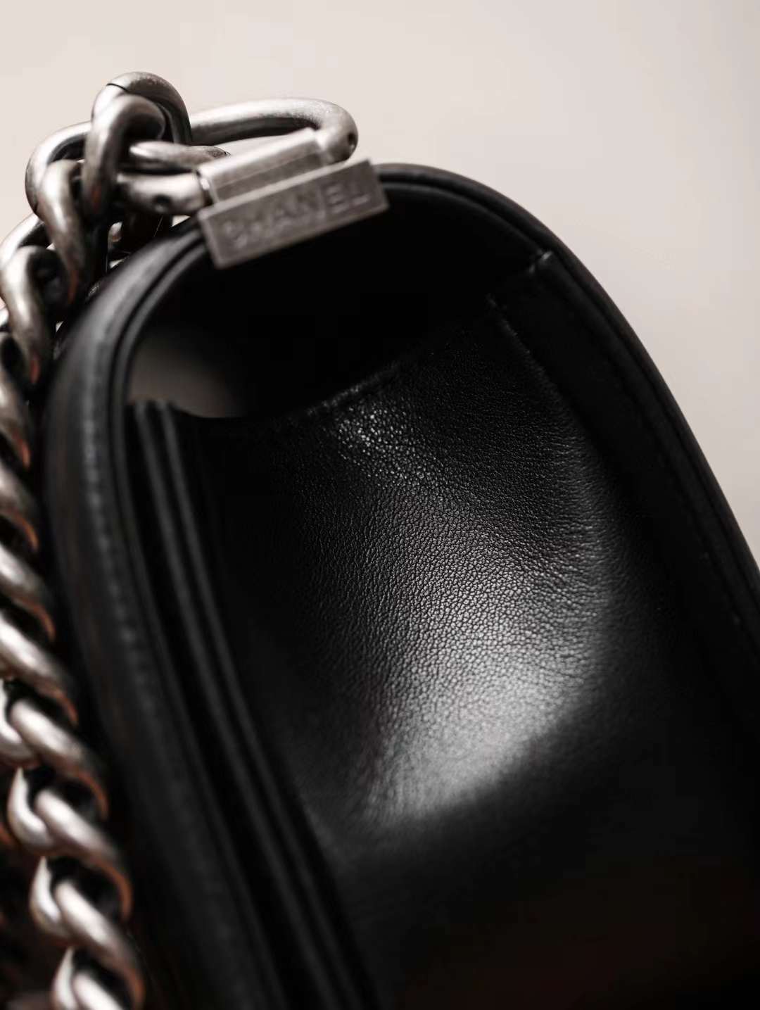 Chanel boy handbag view 14