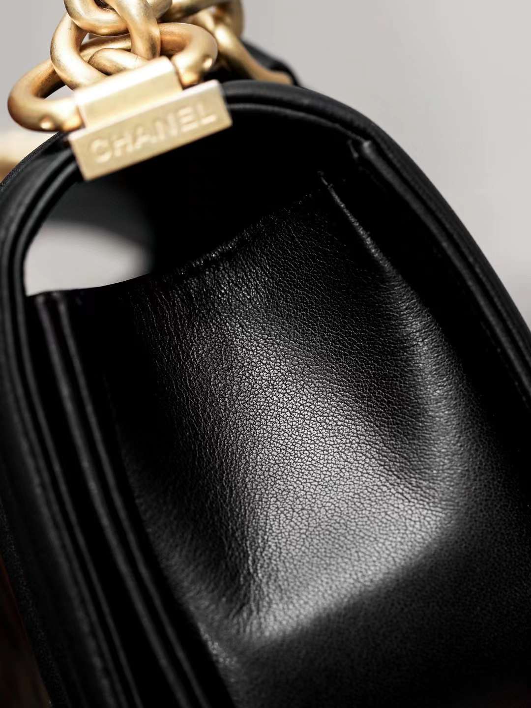 Chanel boy handbag view 8