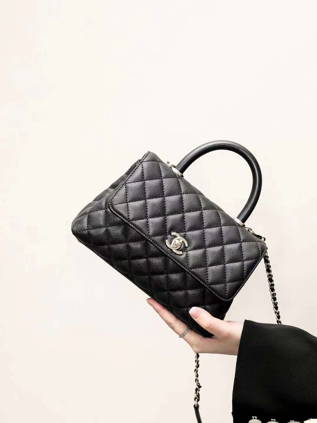 Chanel coco handle BAG view 1