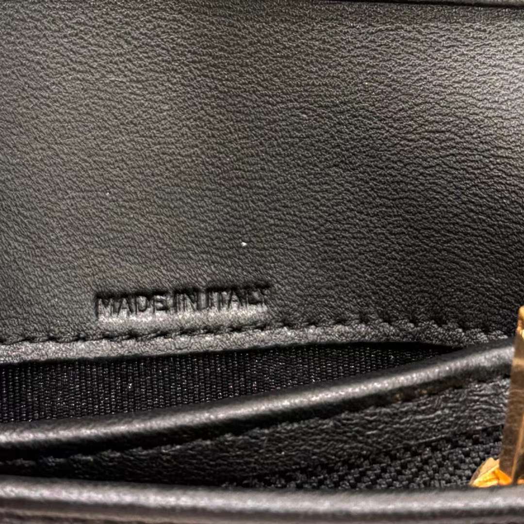 Celine TRIOMPHE wallet view 9