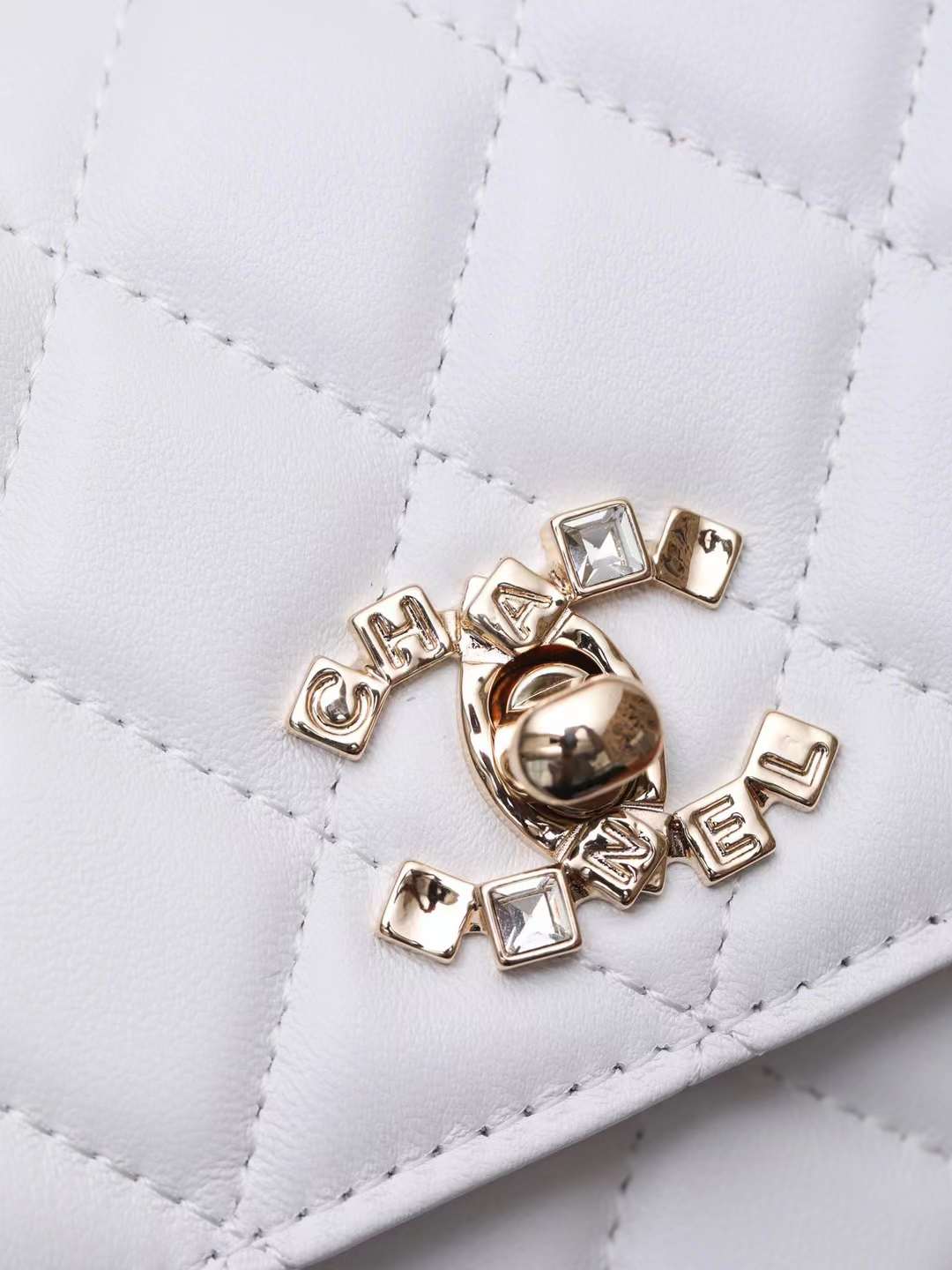 Chanel 24S Metal letter wrist kelly woc view 4