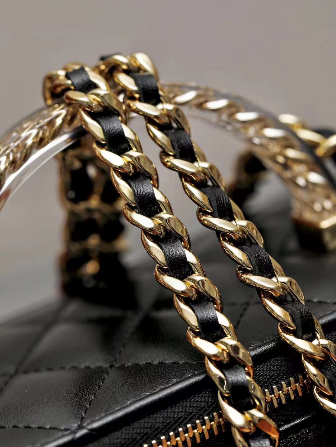Chanel clutch with chain view 9