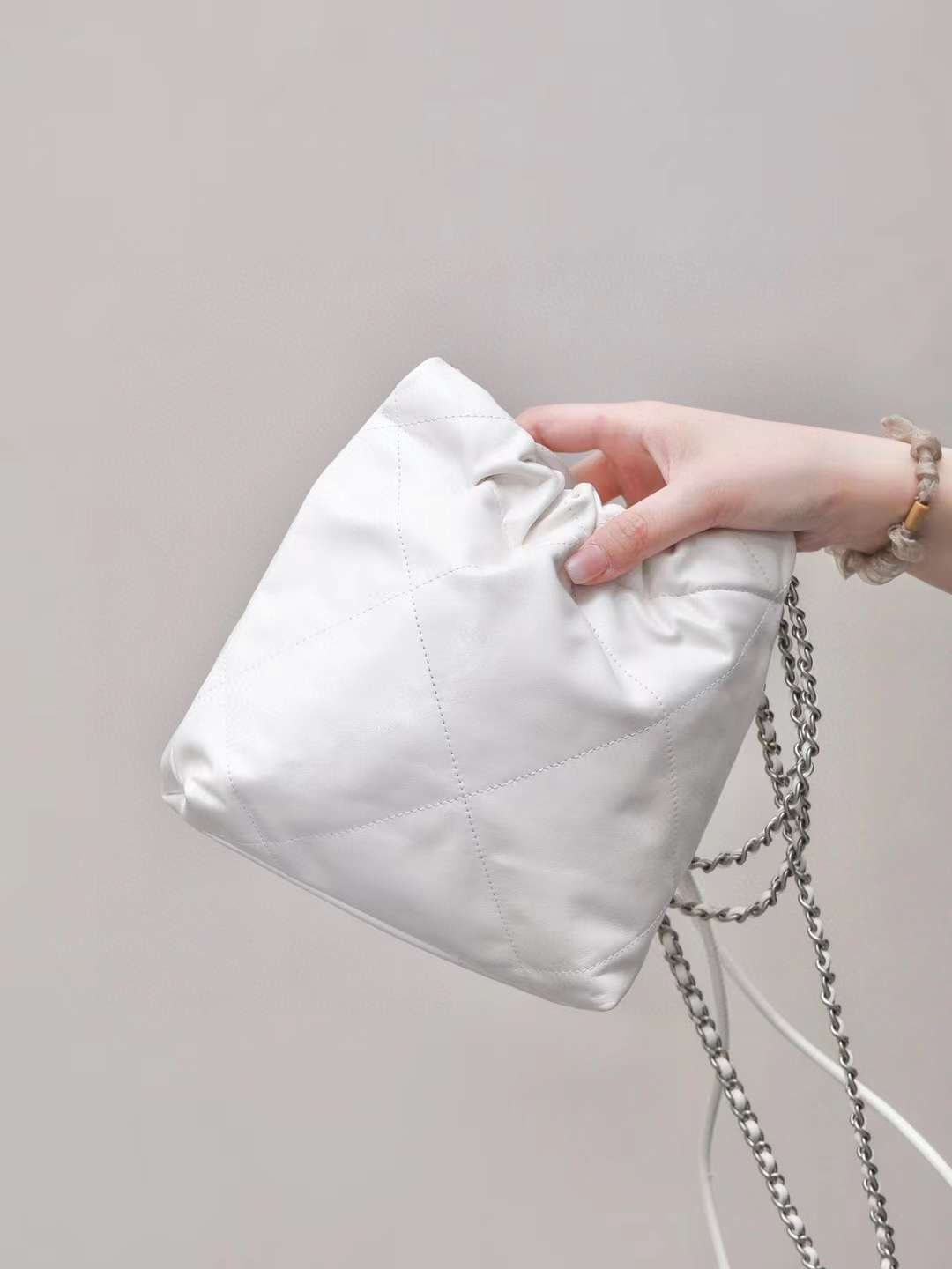 Chanel 23ss Mini 22bag view 2