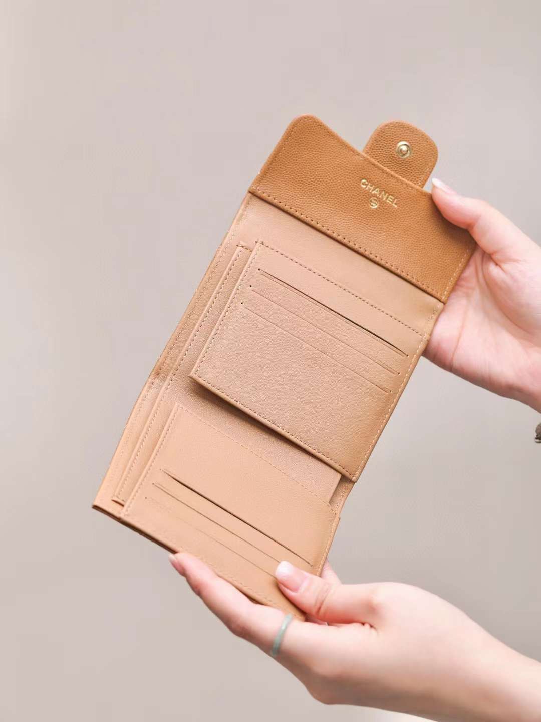Chanel 2024 NEW purse view 3
