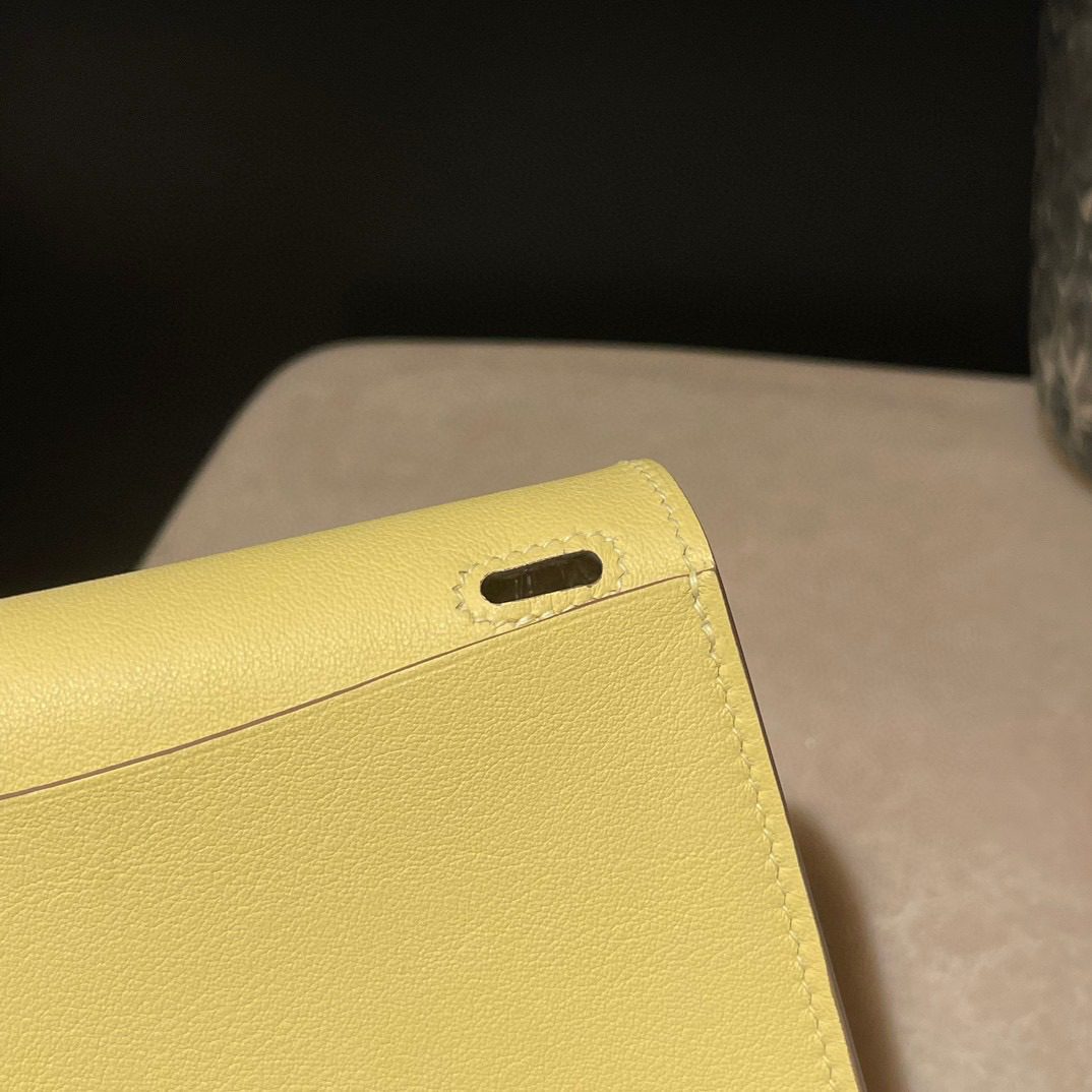 Hermès Halzan 22 Mini Swift 1zcolour view 7