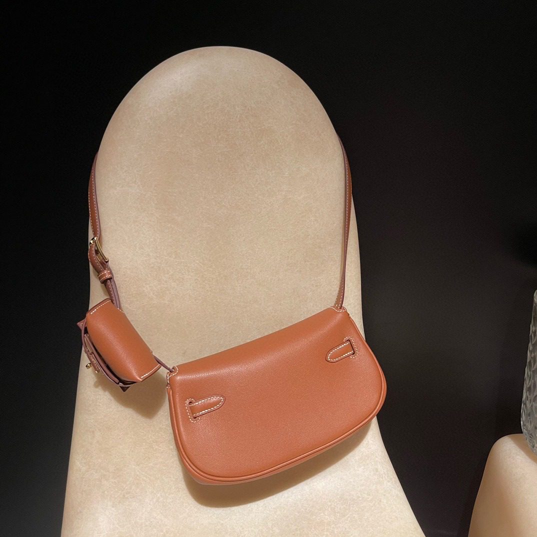 Hermès Kelly Moove Swift view 9