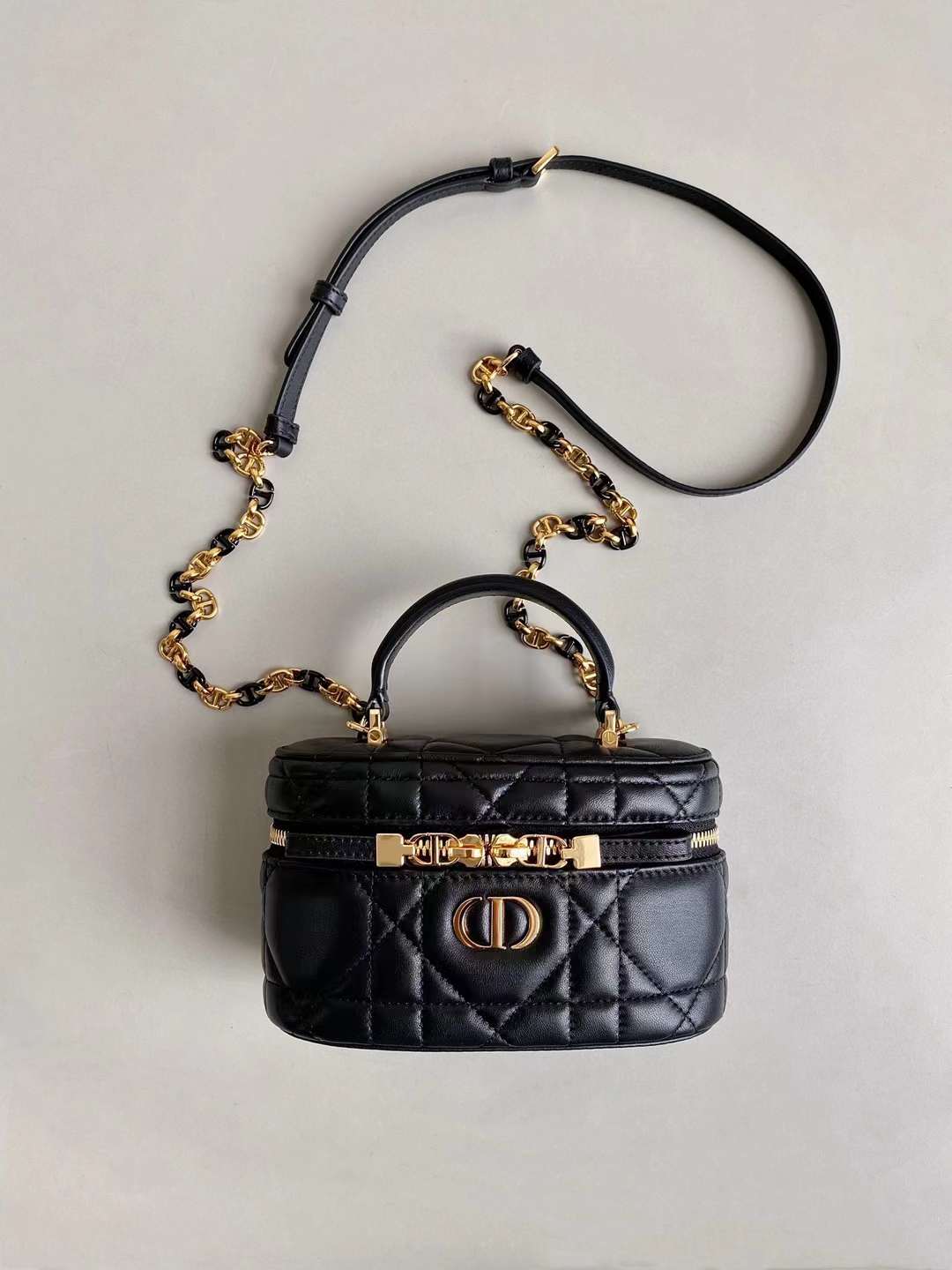 Dior 2024 New Caro Vanity view 2
