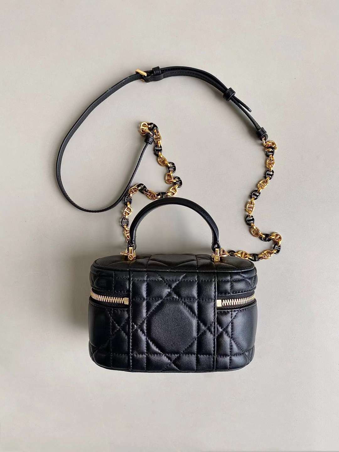 Dior 2024 New Caro Vanity view 3