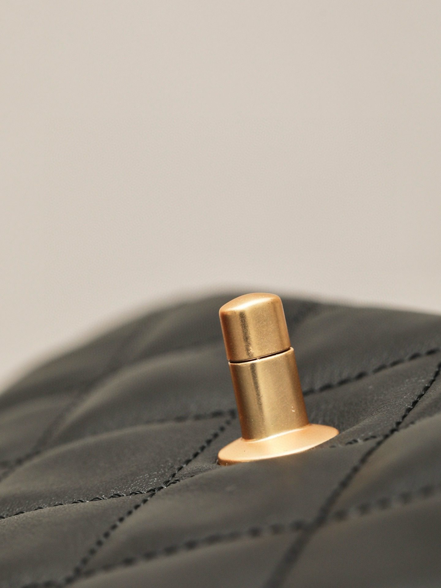 Chanel 24p Cambon Handle view 6