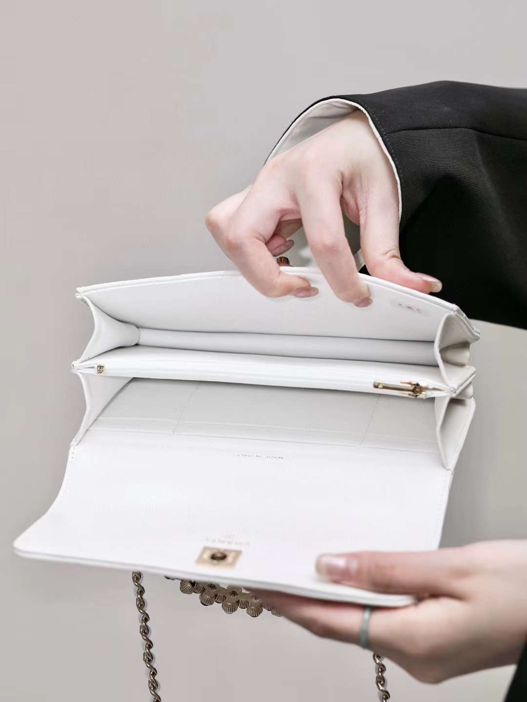 Chanel 24p Woc Kelly Bag view 3