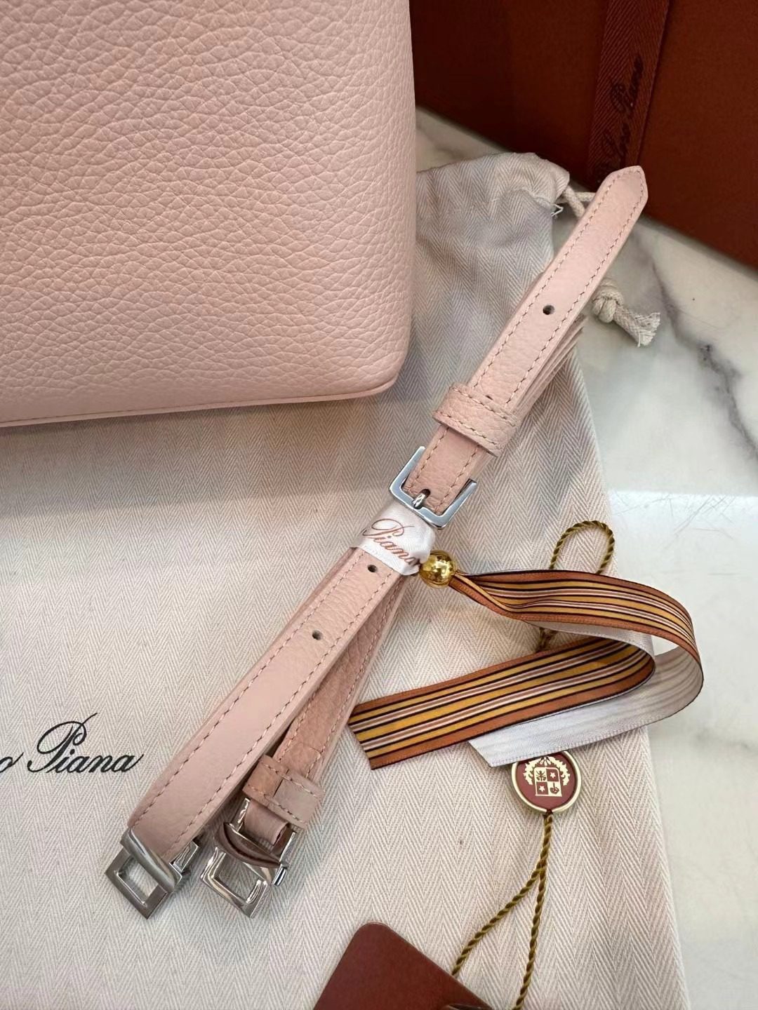Loro Piana Extra Poket L19 view 4