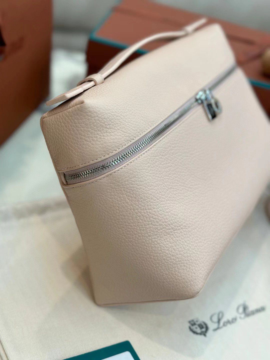 Loro Piana Extra Poket L19 view 6