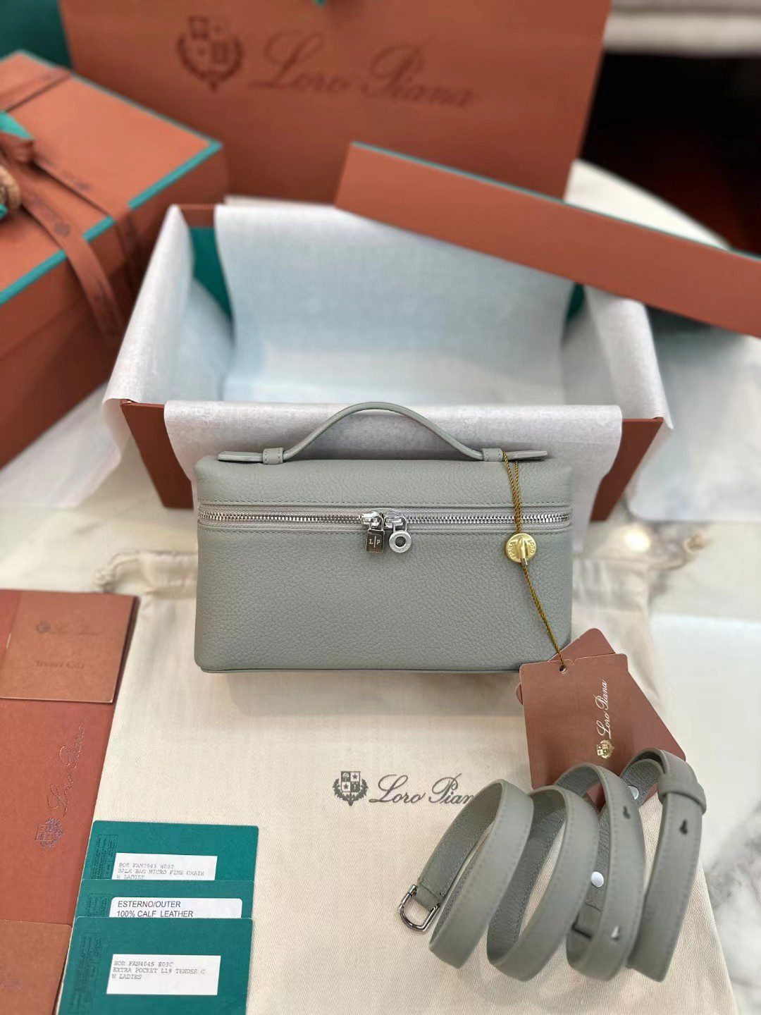 Loro Piana Extra Poket L19 view 1