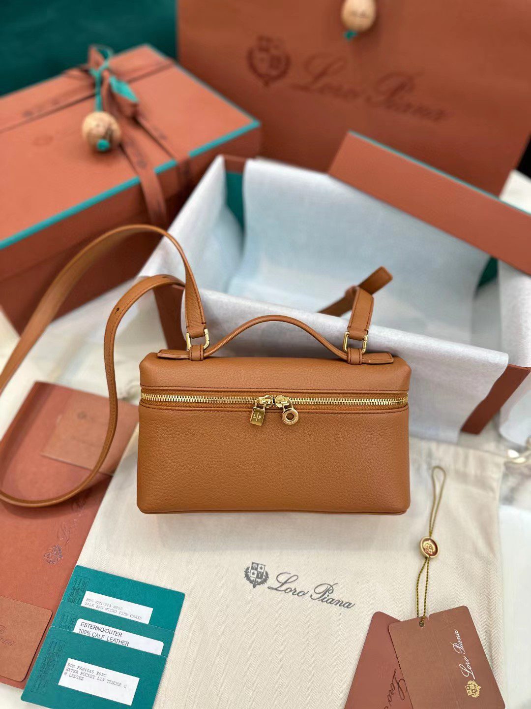 Loro Piana Extra Poket L19 view 9
