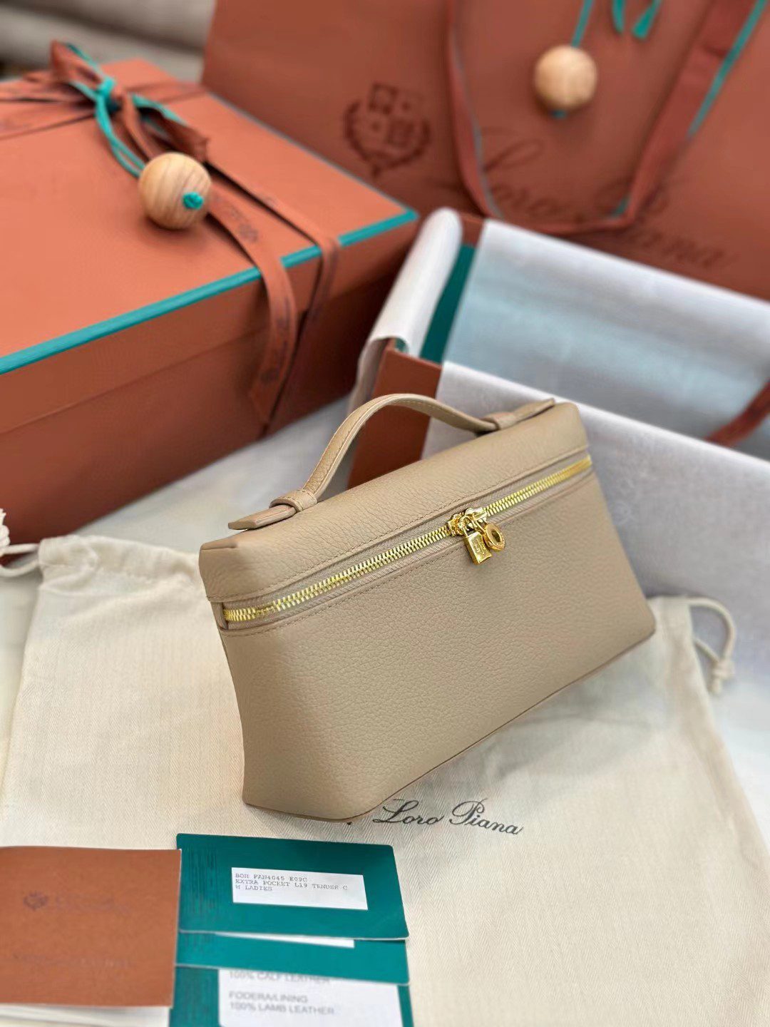Loro Piana Extra Poket L19 view 3