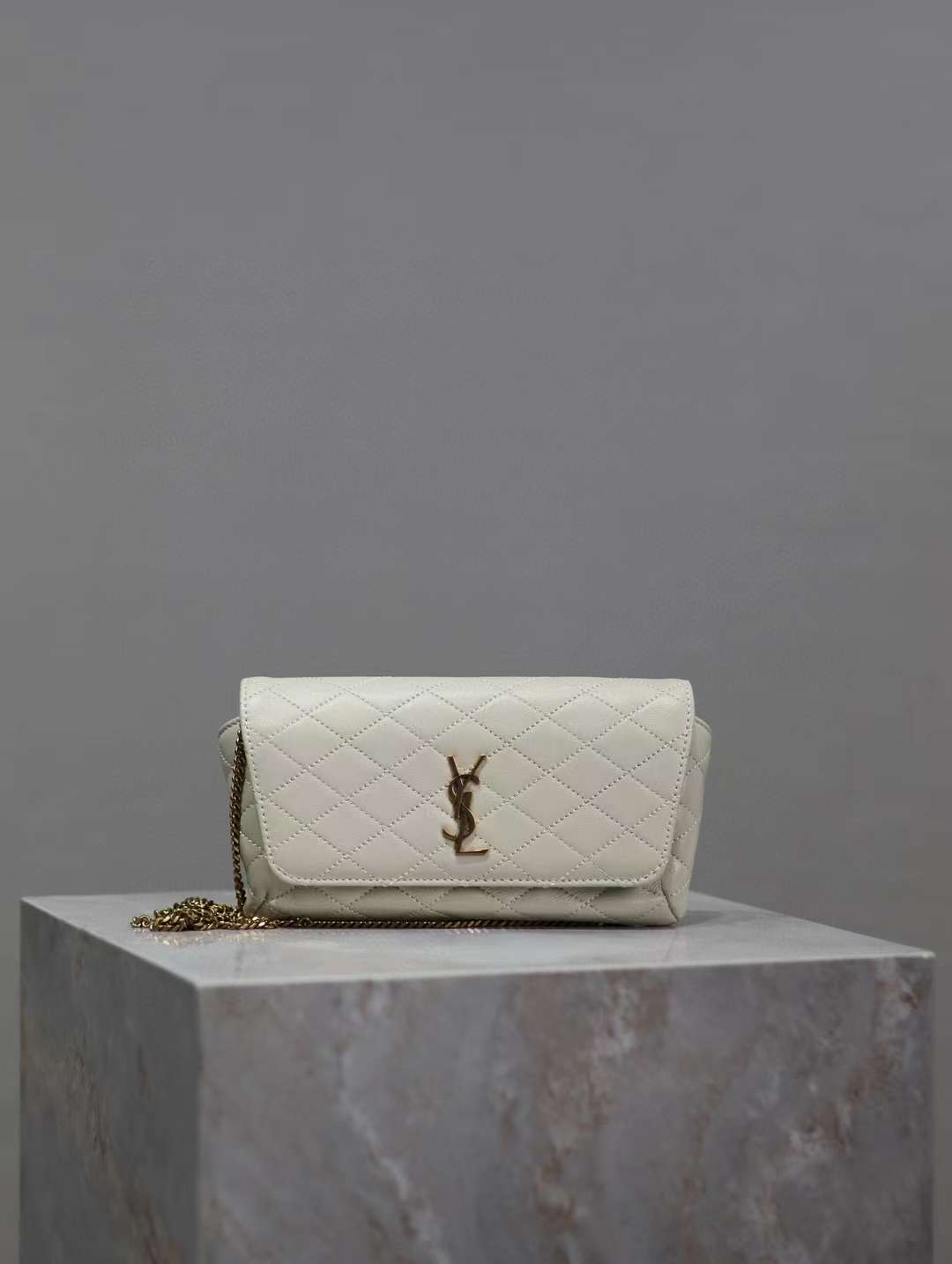 Saint Laurent GABY chain bag view 2