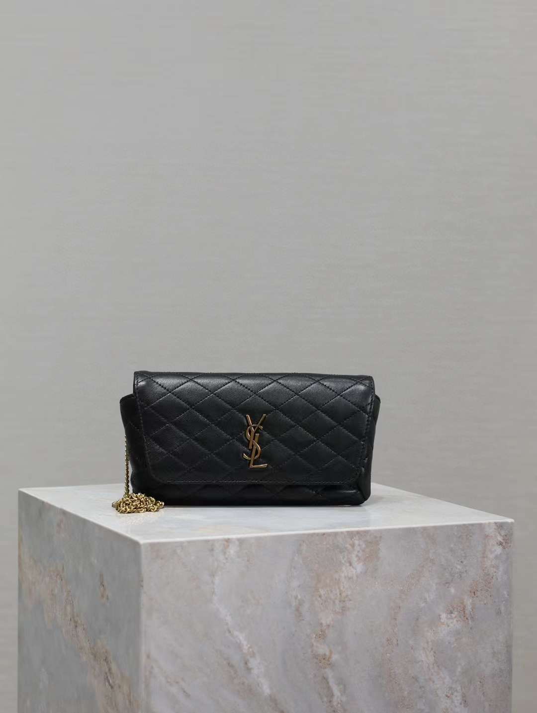 Saint Laurent GABY chain bag view 3