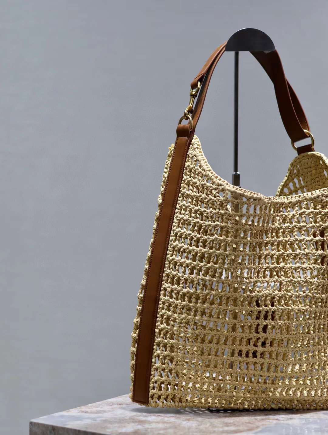 Saint Laurent OXALIS shopping bag view 6