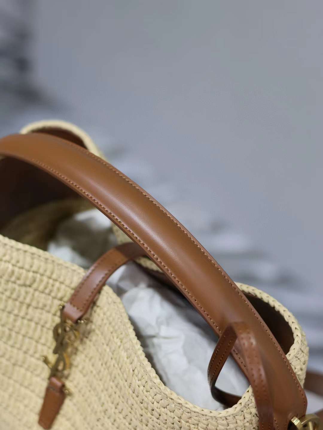 Saint Laurent LE 37 Woven bucket bag view 3