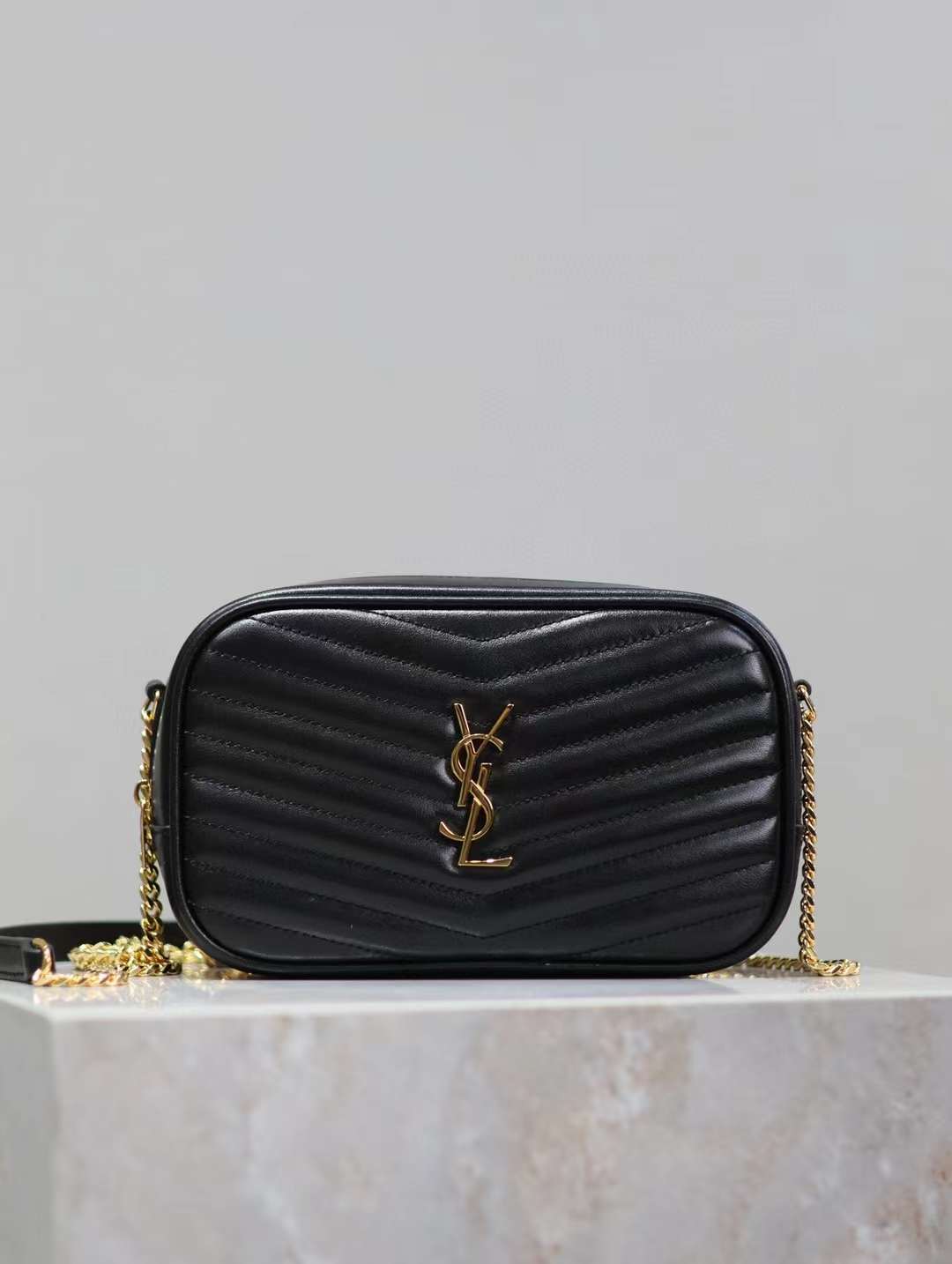 Saint Laurent Lou mini bag view 5