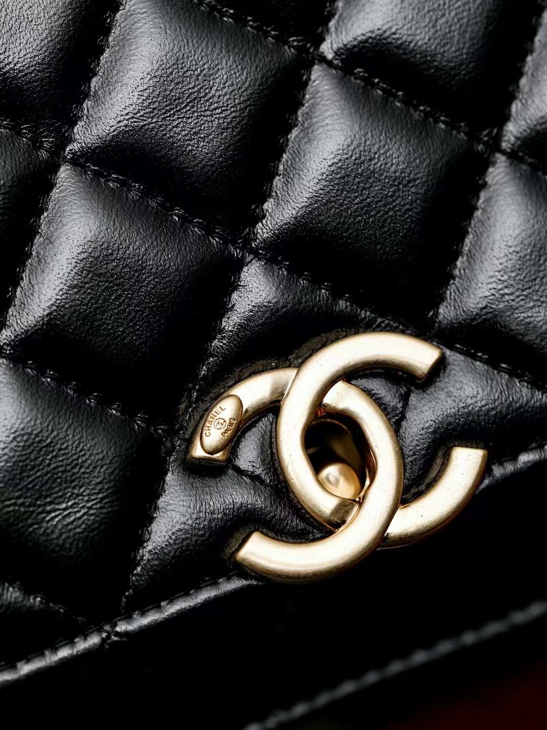 Chanel classics WOC Double ball BAG view 4