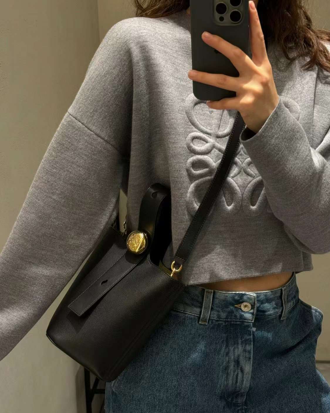 Loewe pebble mini bucket bag view 2