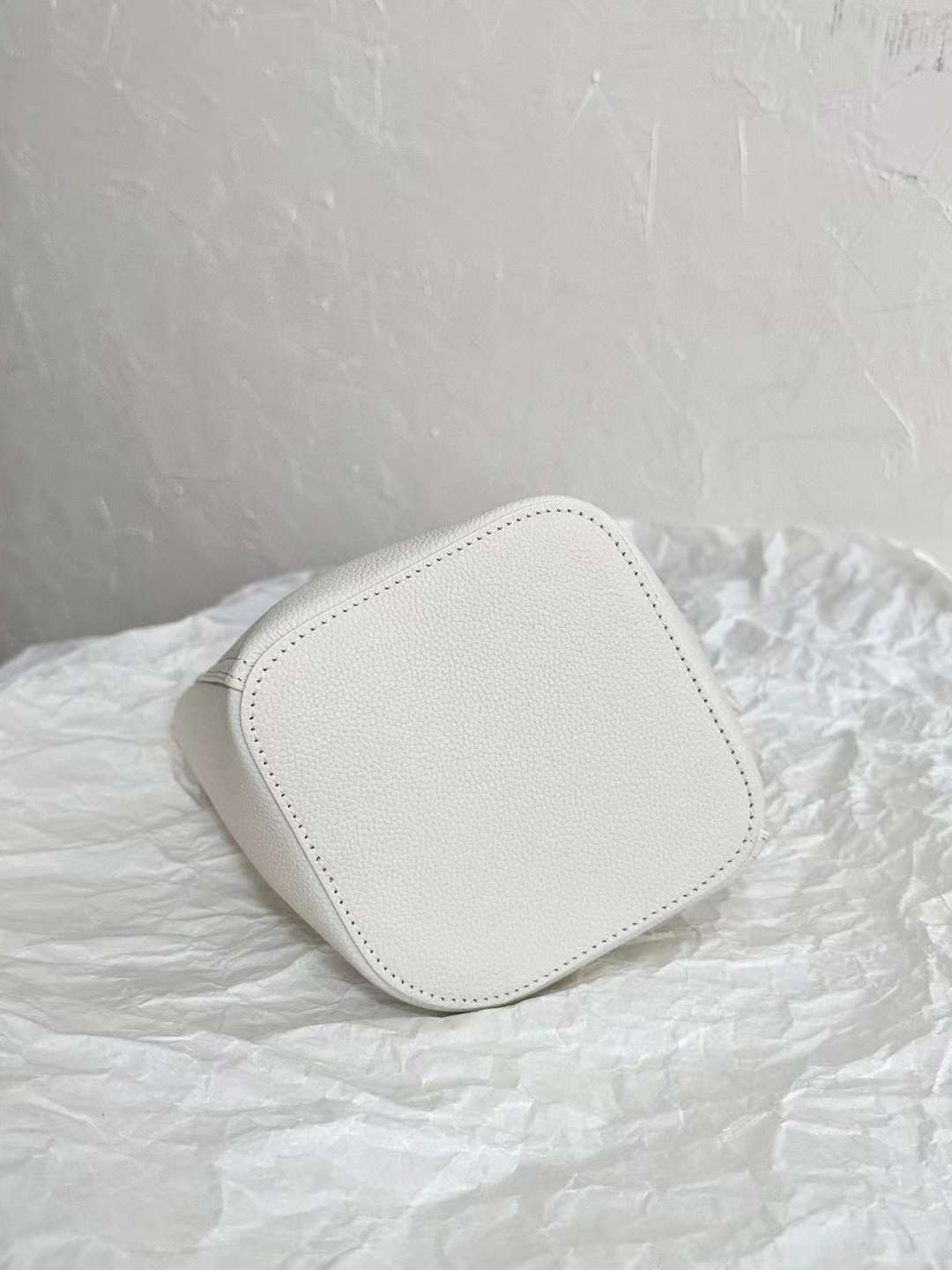 Loewe pebble mini bucket bag view 4