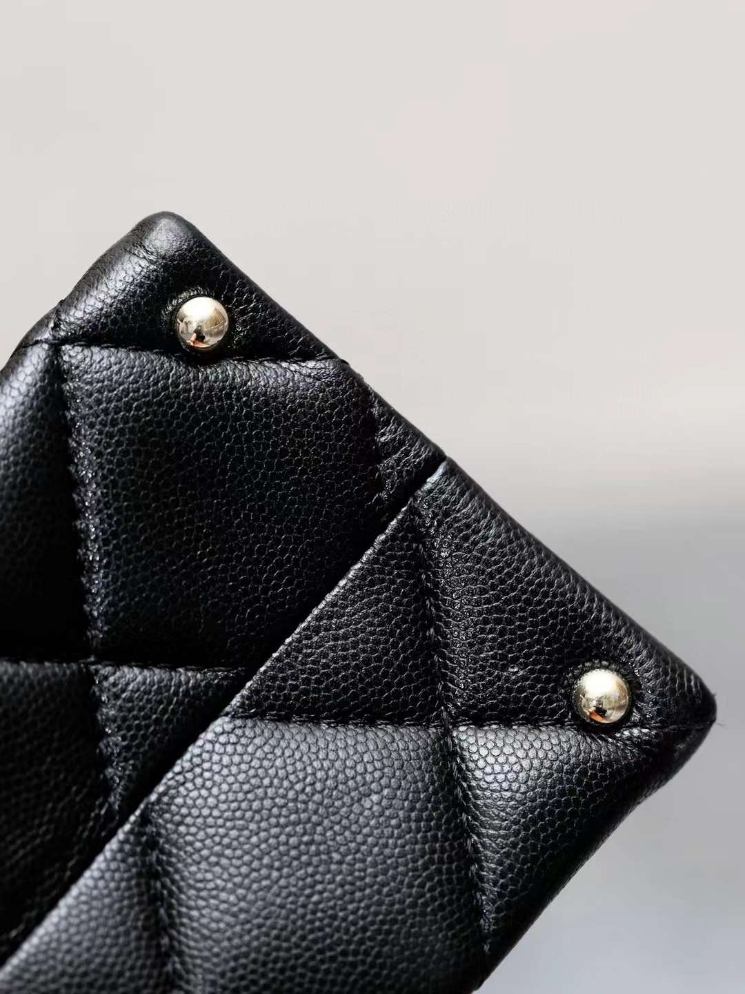 Chanel 24P kelly handle bag view 6