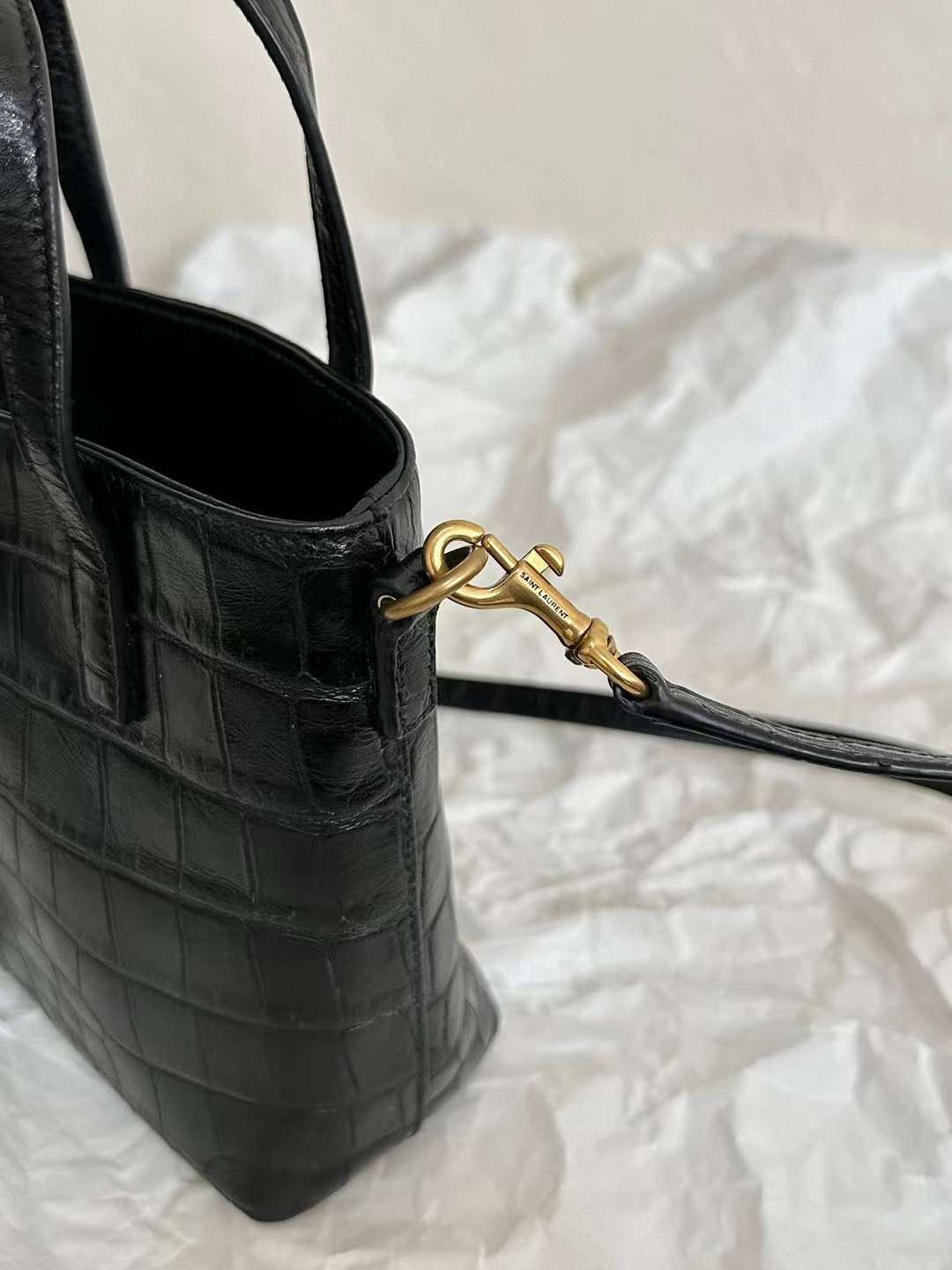 Saint Laurent mini Crocodile print tote bag view 8