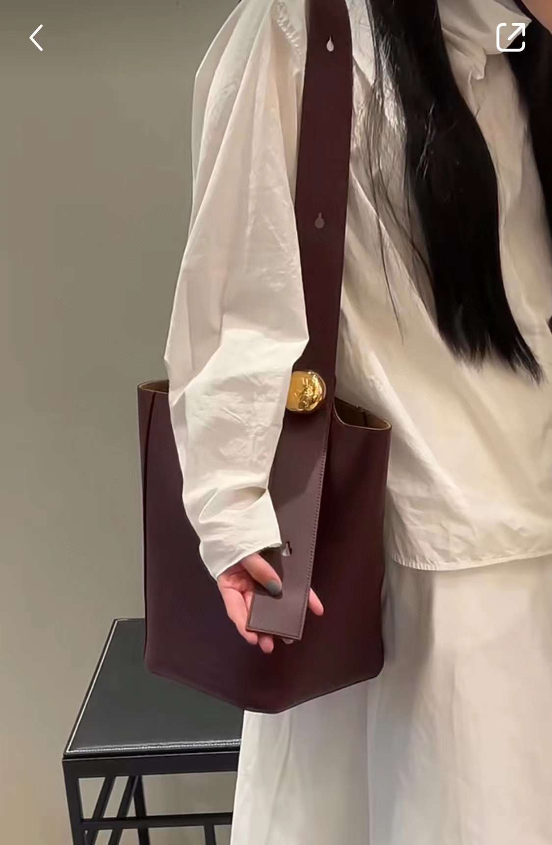 Loewe pebble Bucket bag view 1
