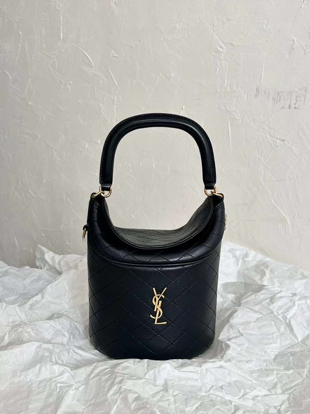 Saint Laurent gaby Bucket bag view 2