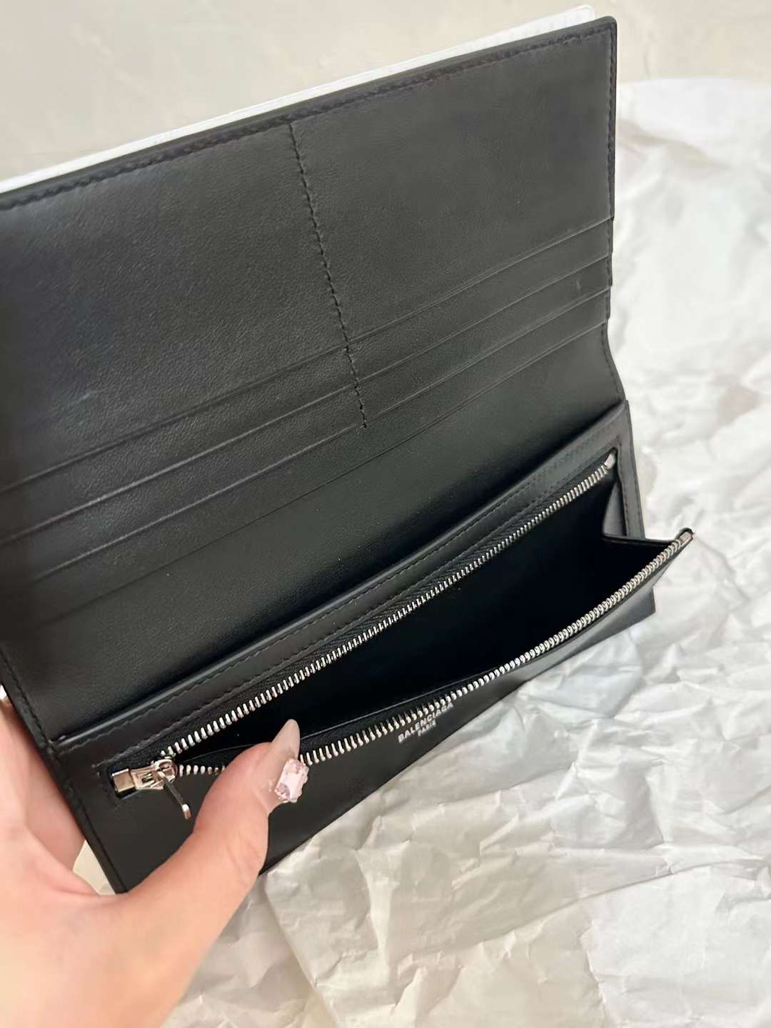 Balenciaga Air ticket PASSPORT purse view 6