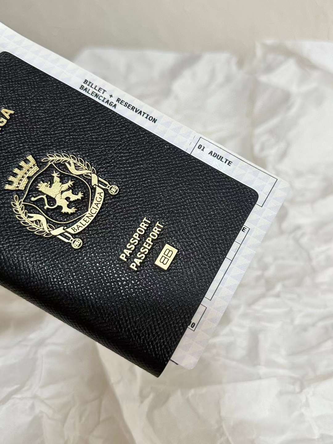 Balenciaga Air ticket PASSPORT purse view 7