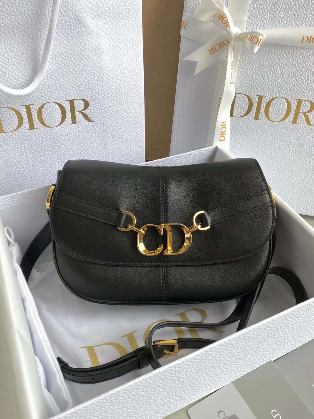 Dior besace Saddle bag view 1
