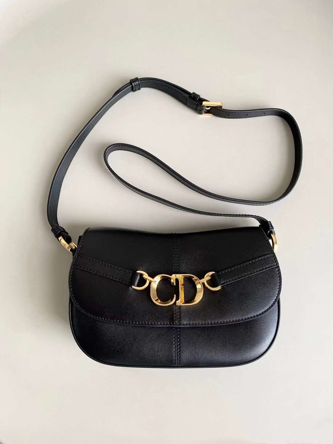Dior besace Saddle bag view 2