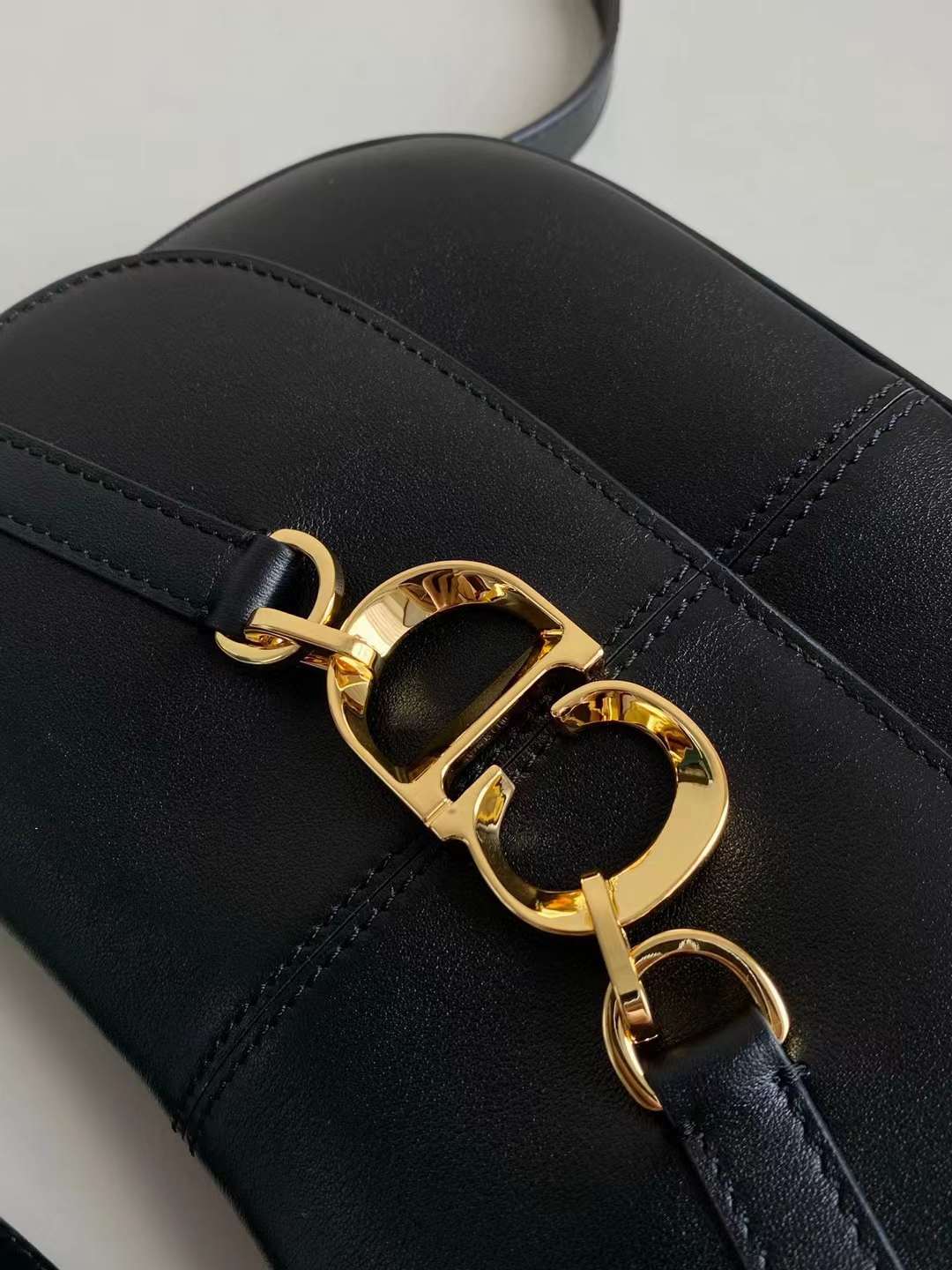 Dior besace Saddle bag view 3