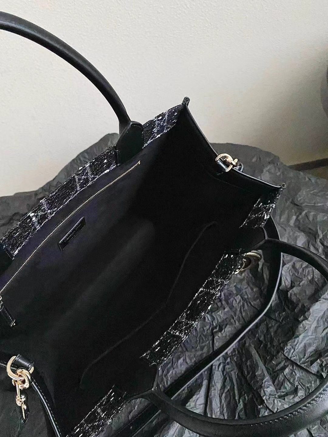 Dior Book Tote 24 Bag view 9