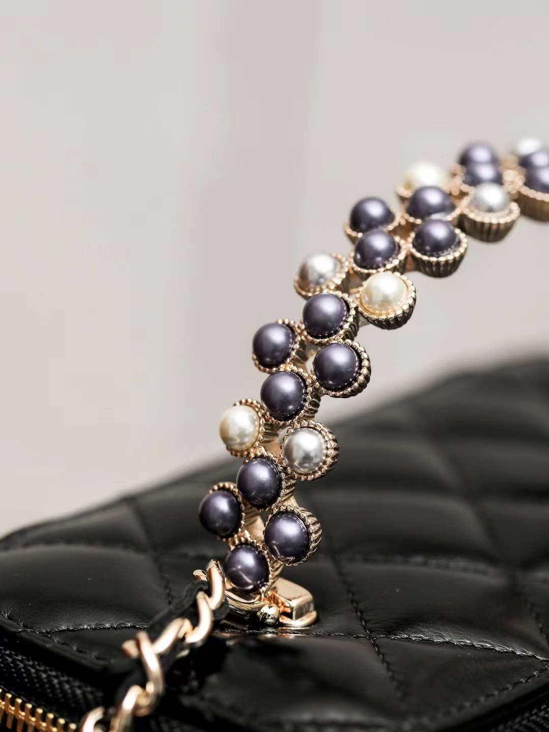Chanel 24P Pearl makeup case bag view 7