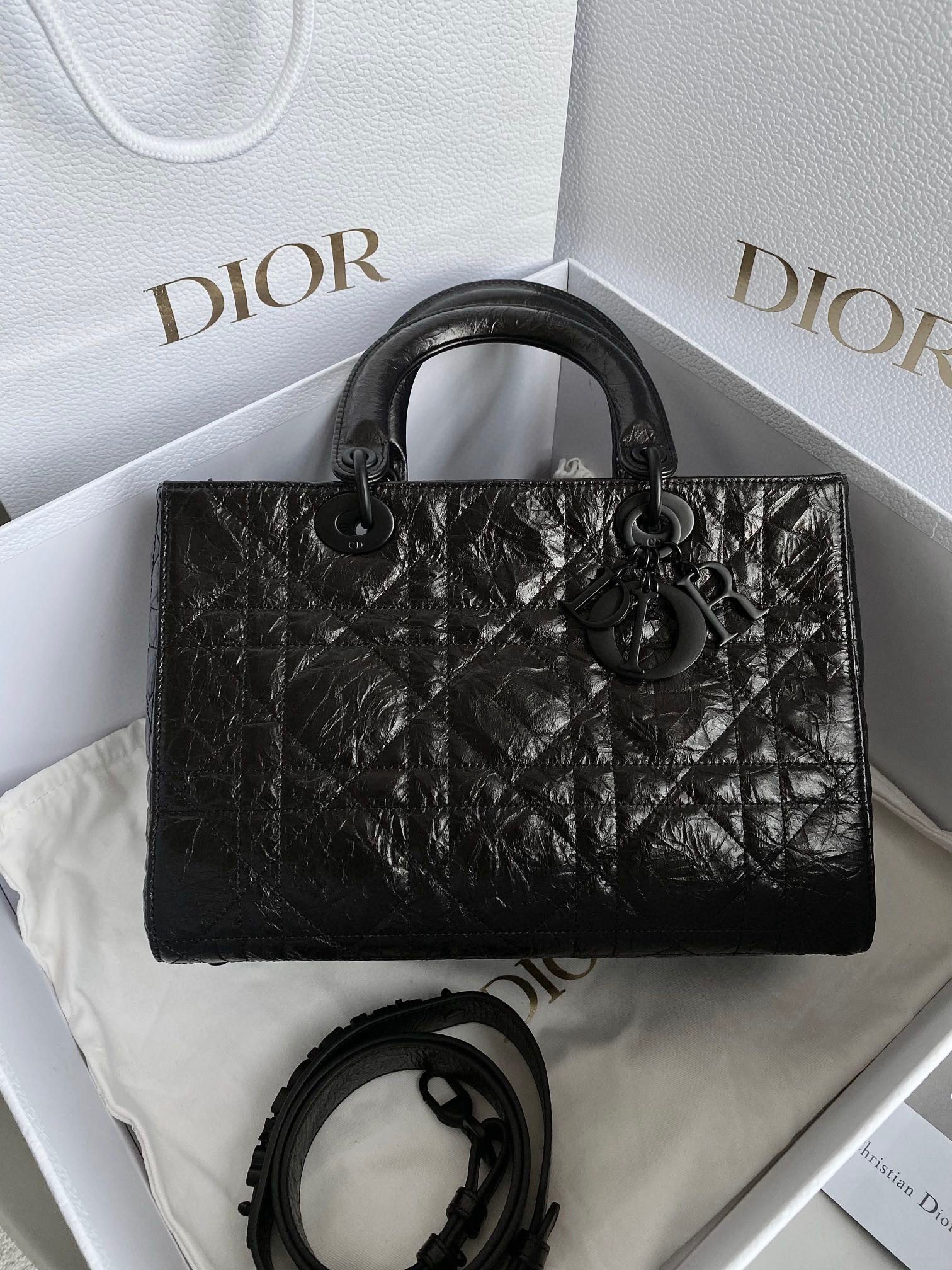 Dior LADY D-SIRE bag medium view 2