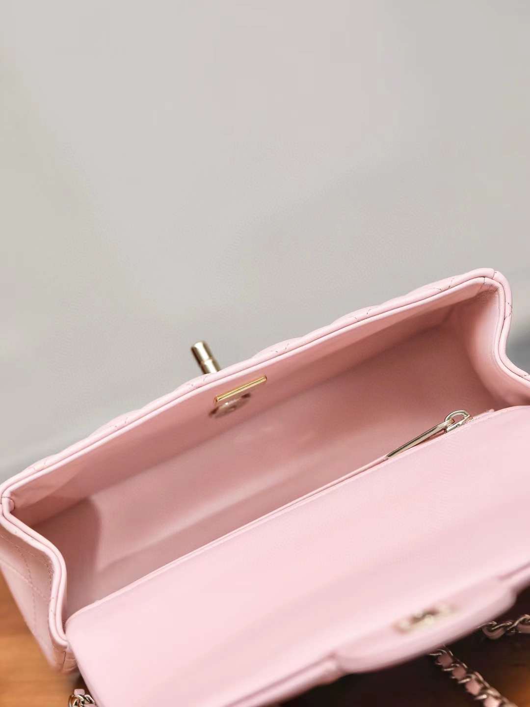 Chanel 24k CF Wrist bag view 3