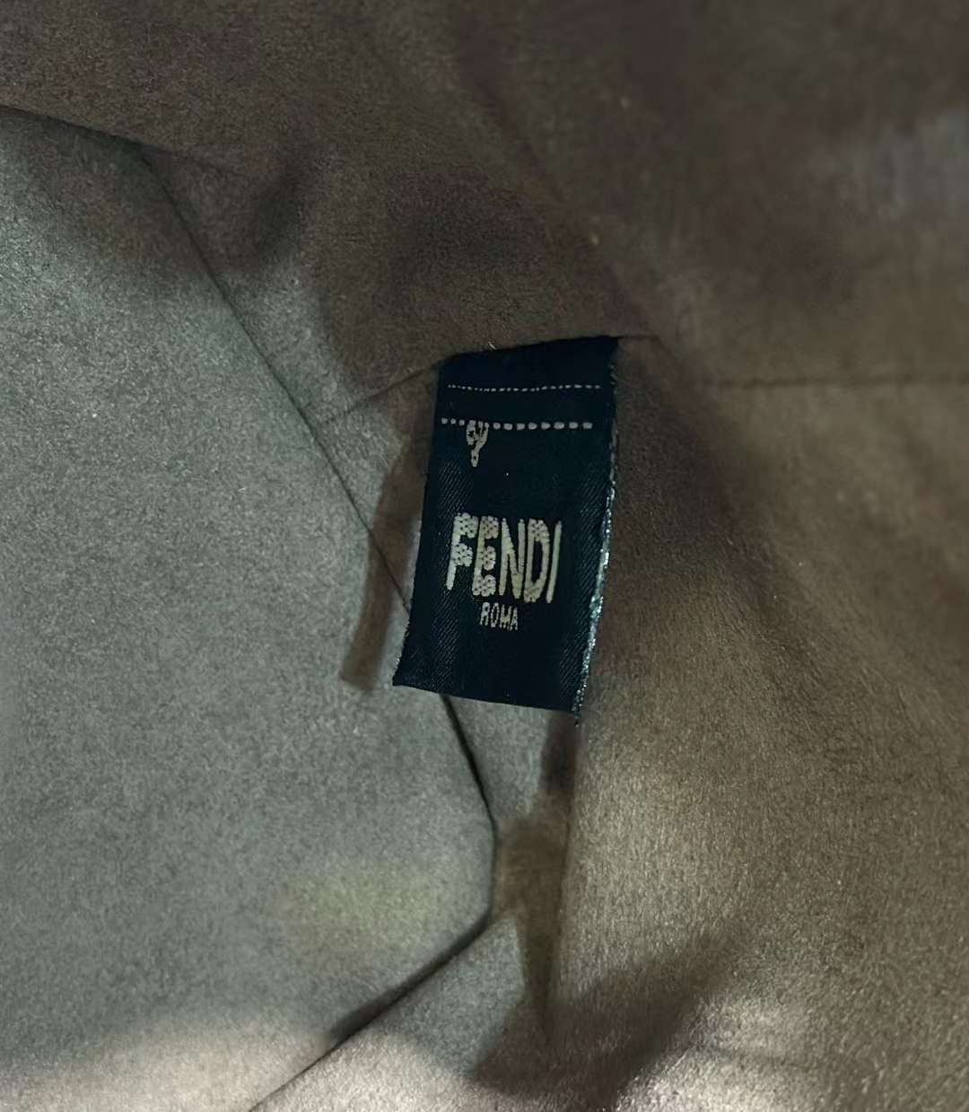 Fendi MINI Bucket bag view 4