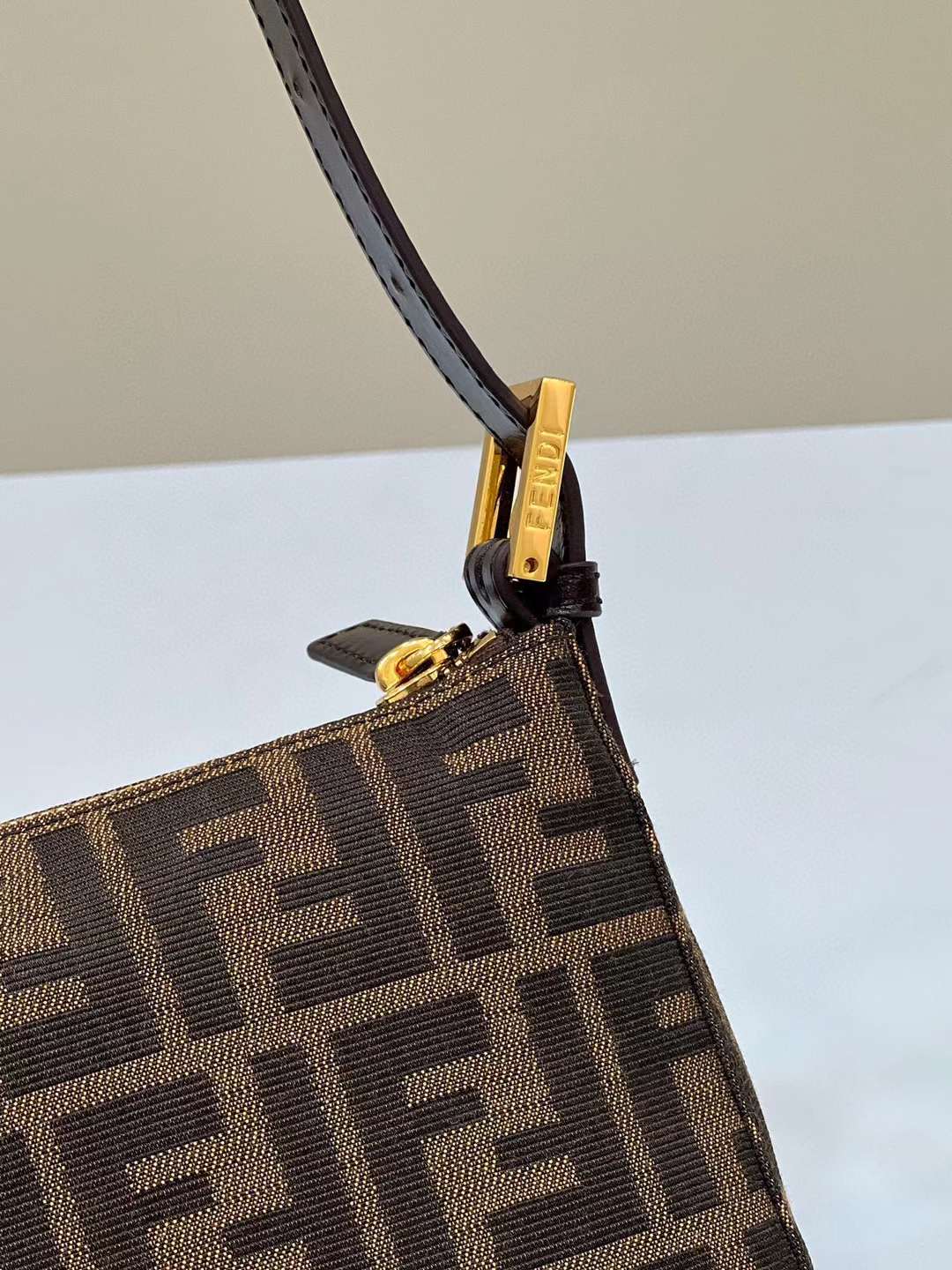 Fendi cloth Underarm bag view 3