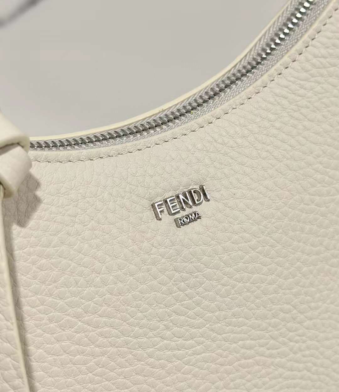 Fendi NEW MINI Underarm bag view 7