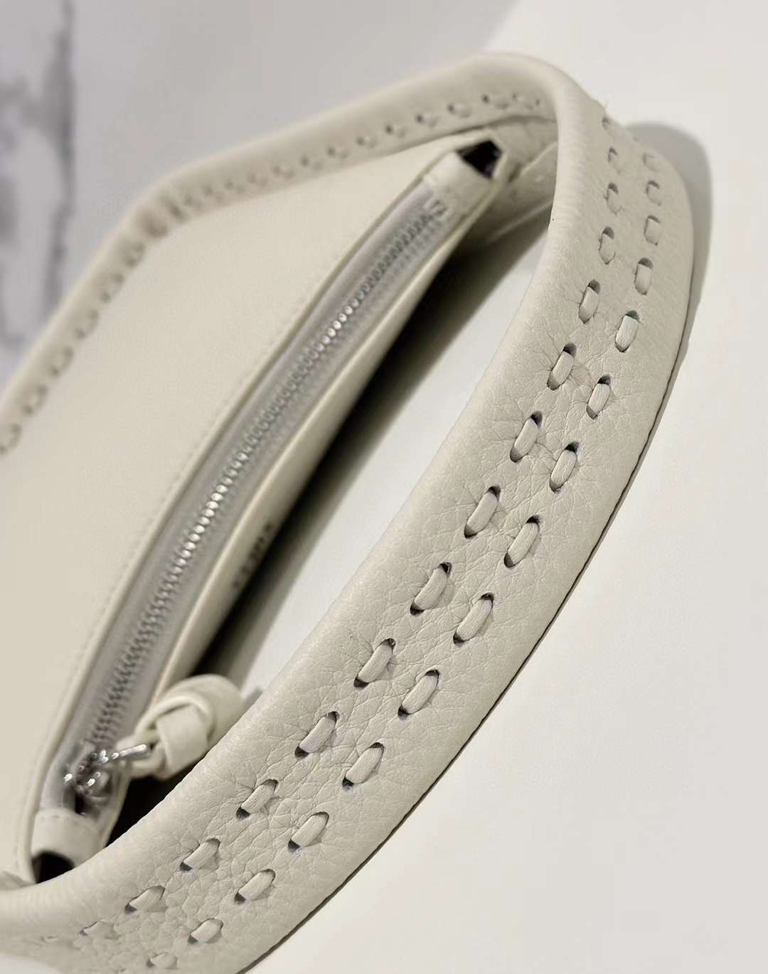Fendi NEW MINI Underarm bag view 9