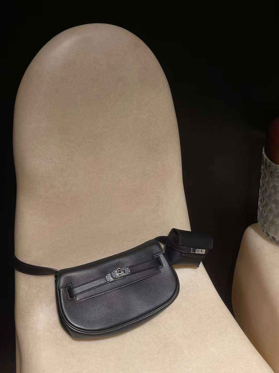 Hermès new-kelly moove bag view 2